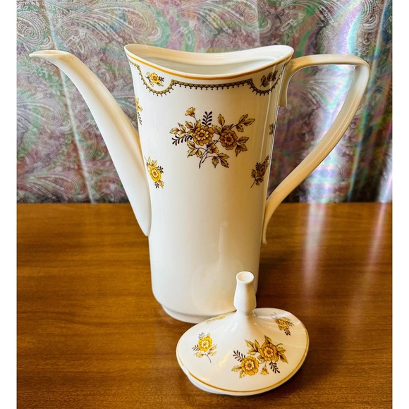 Vintage Spode Austen Y8190 Tall teapot with lid and 4 cups - Picture 4 of 10